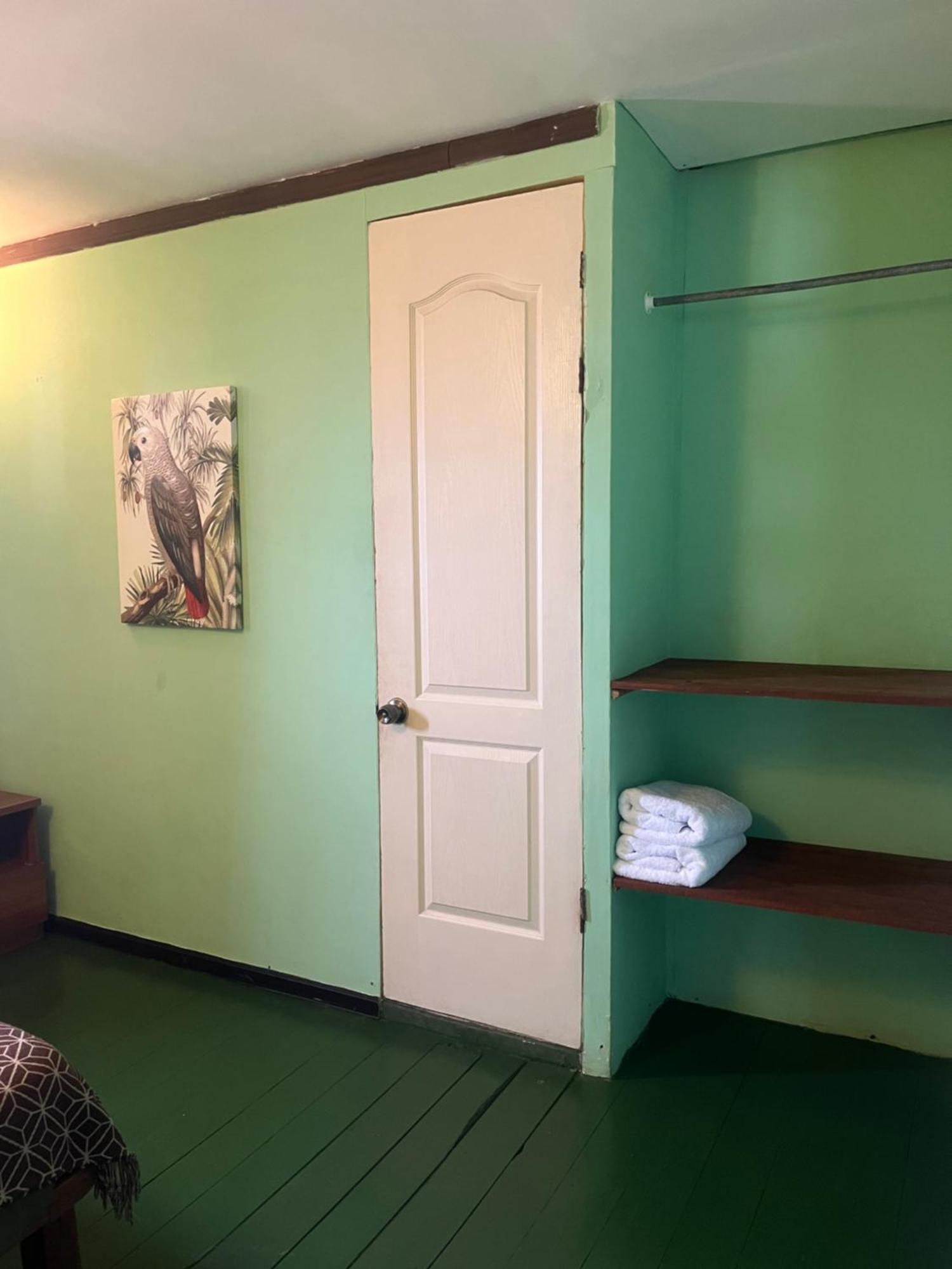 Hostal Cay Bastimentos Εξωτερικό φωτογραφία