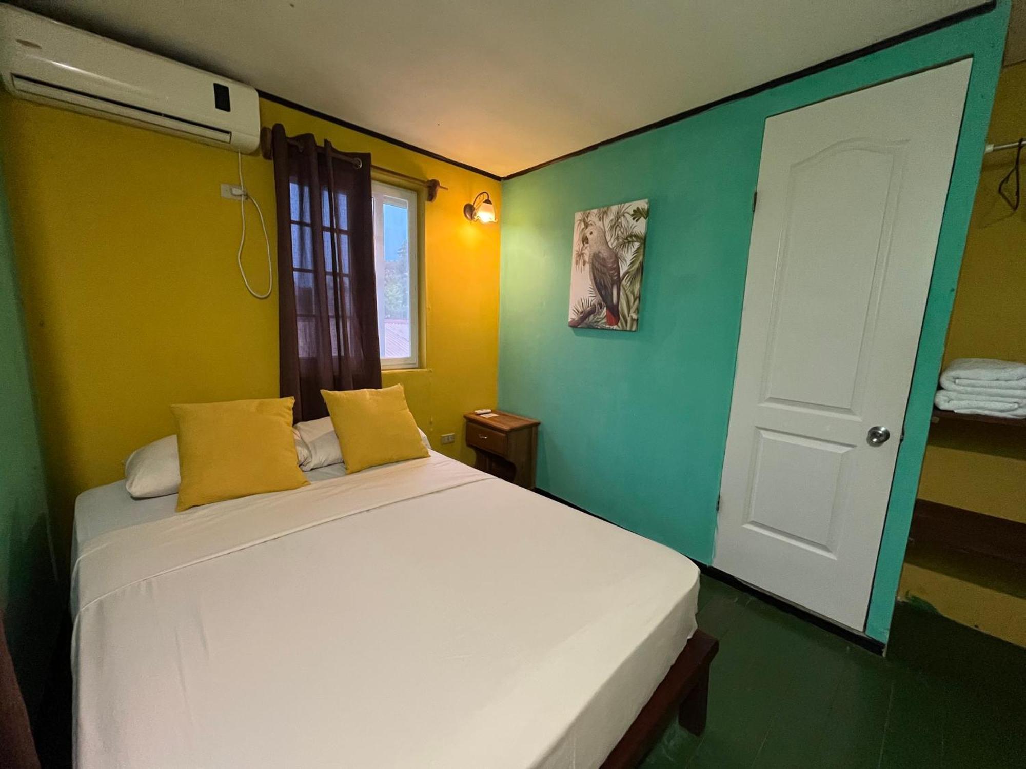Hostal Cay Bastimentos Εξωτερικό φωτογραφία